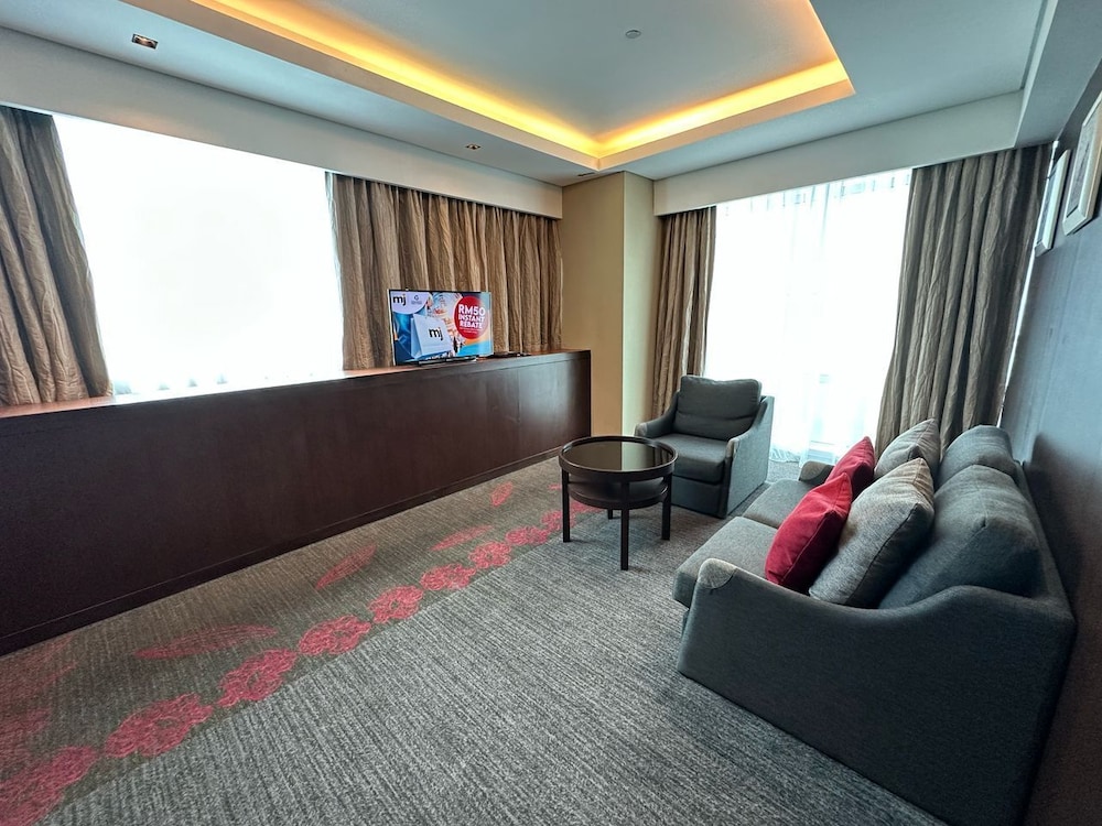 Hotel Grandis 50/73
