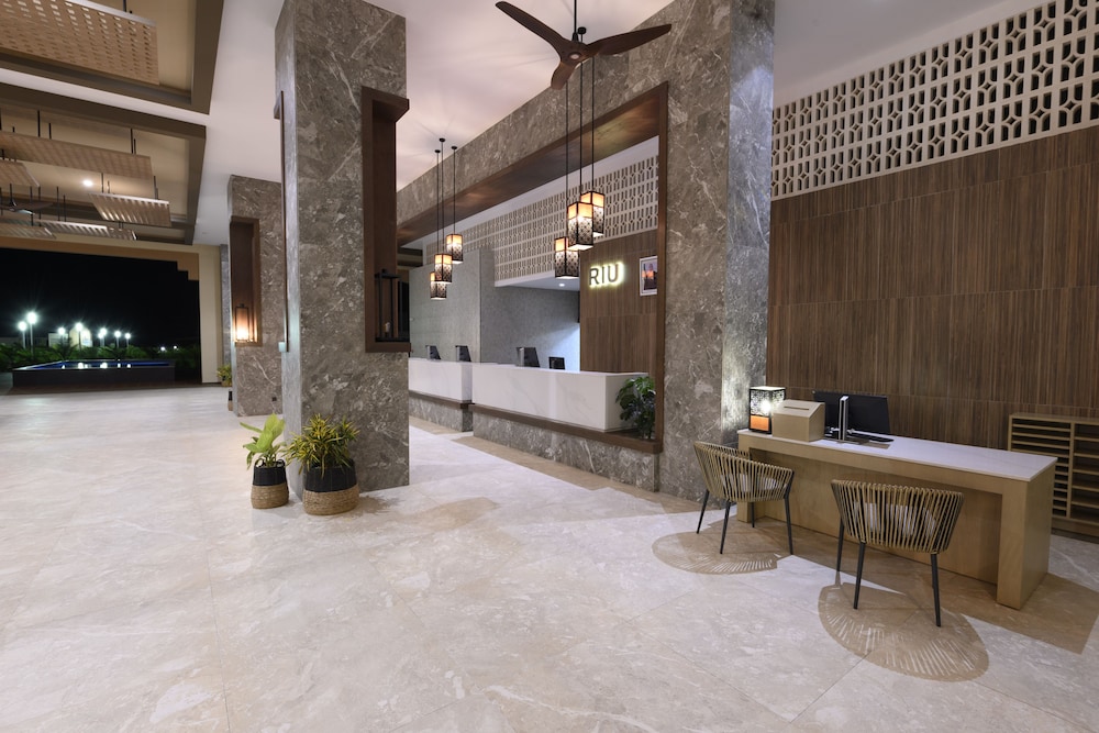 Hotel Riu Baobab 36/62