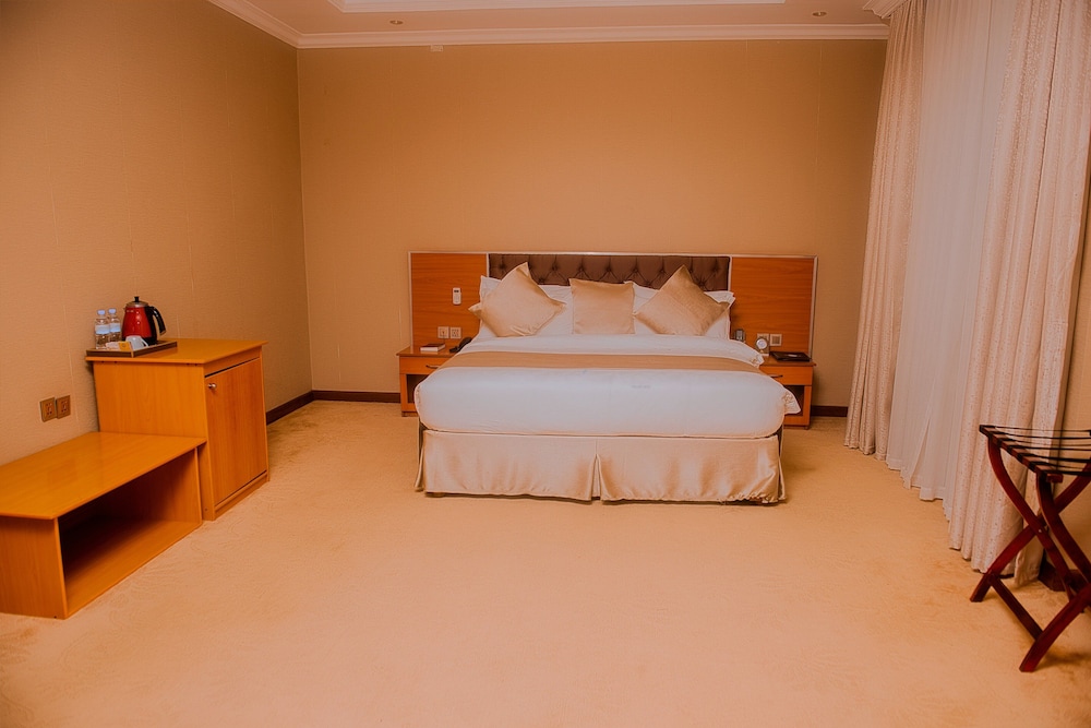 Kim Hotel 23/46