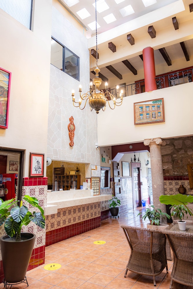 Hotel El Carmen 17/59