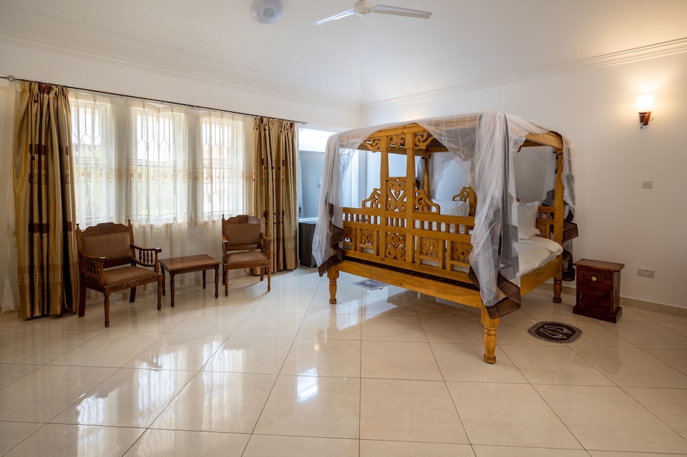 Nyali Villa 18/40