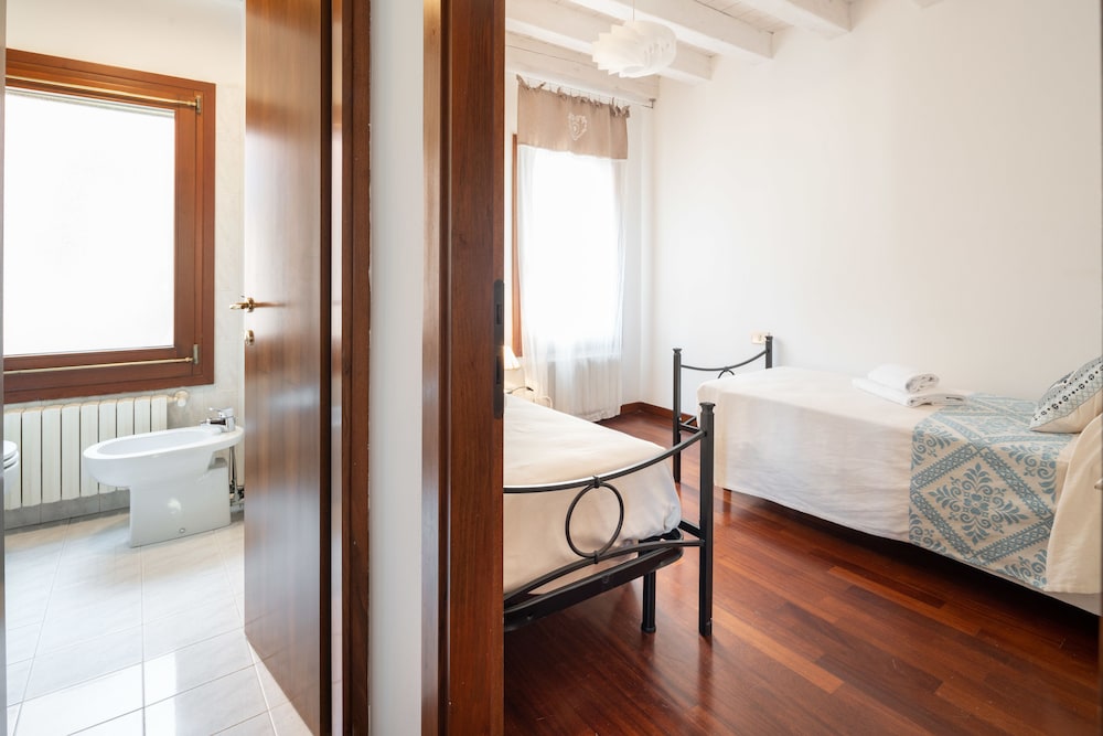 Maison Valentina 38/40
