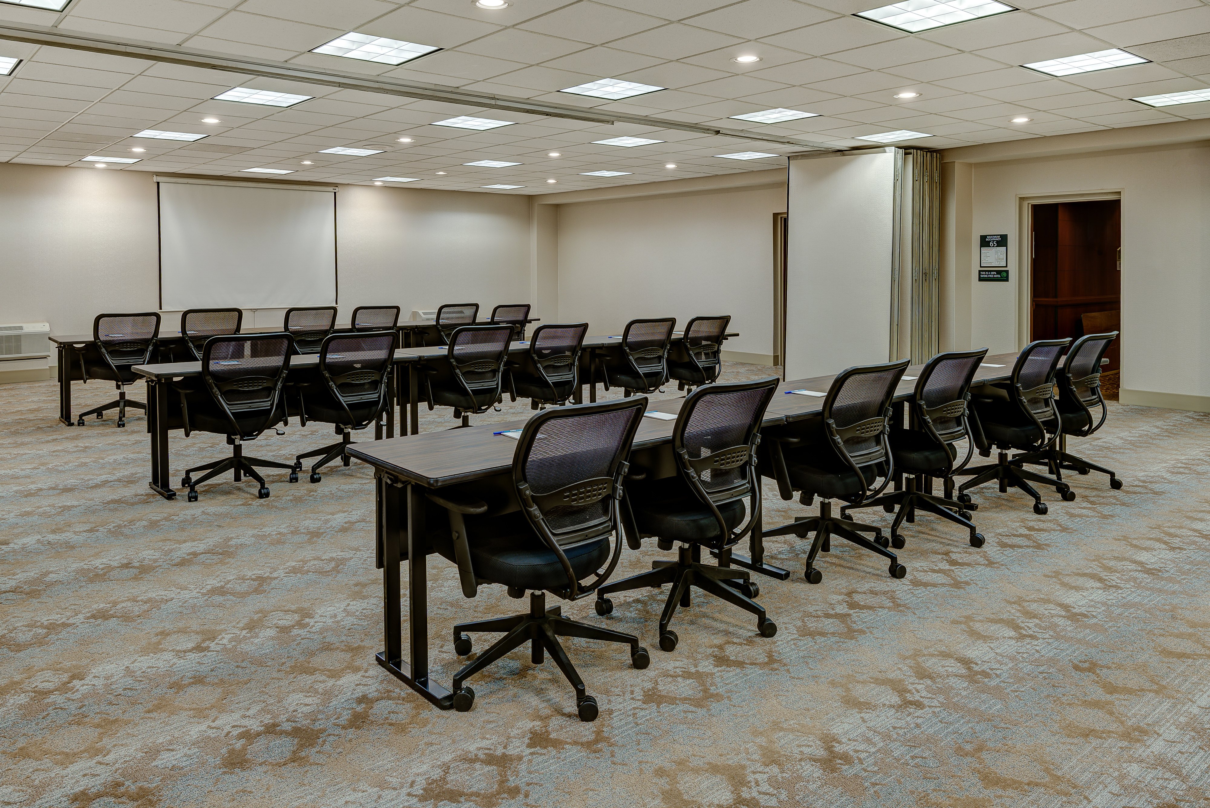 Holiday Inn East Windsor 49/60