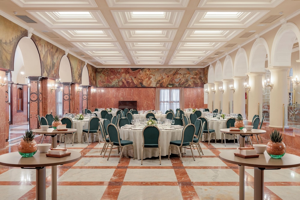 Santa Catalina, a Royal Hideaway Hotel 64/73