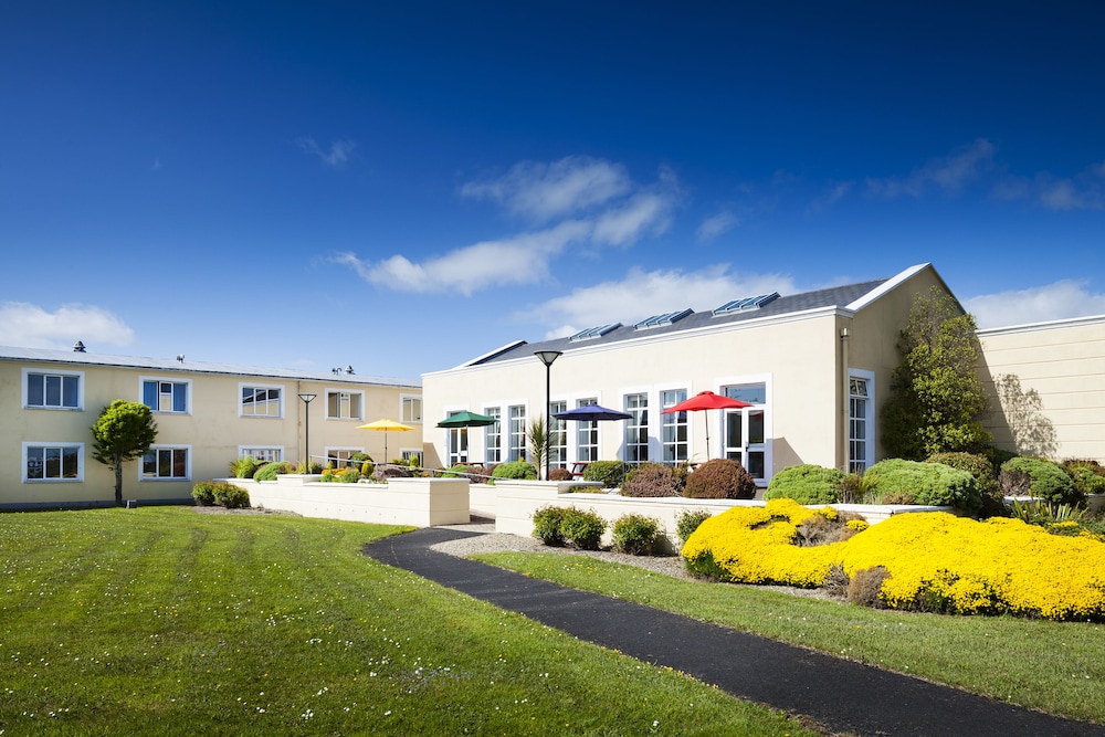Park Inn by Radisson Shannon Airport 51/59