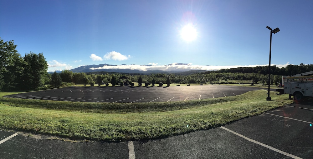 Cabot Inn and Suites 23/50