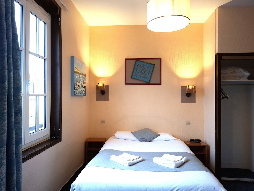 غرفة مفردة بسرير مزدوج، Hotel Le Chantilly 4/10