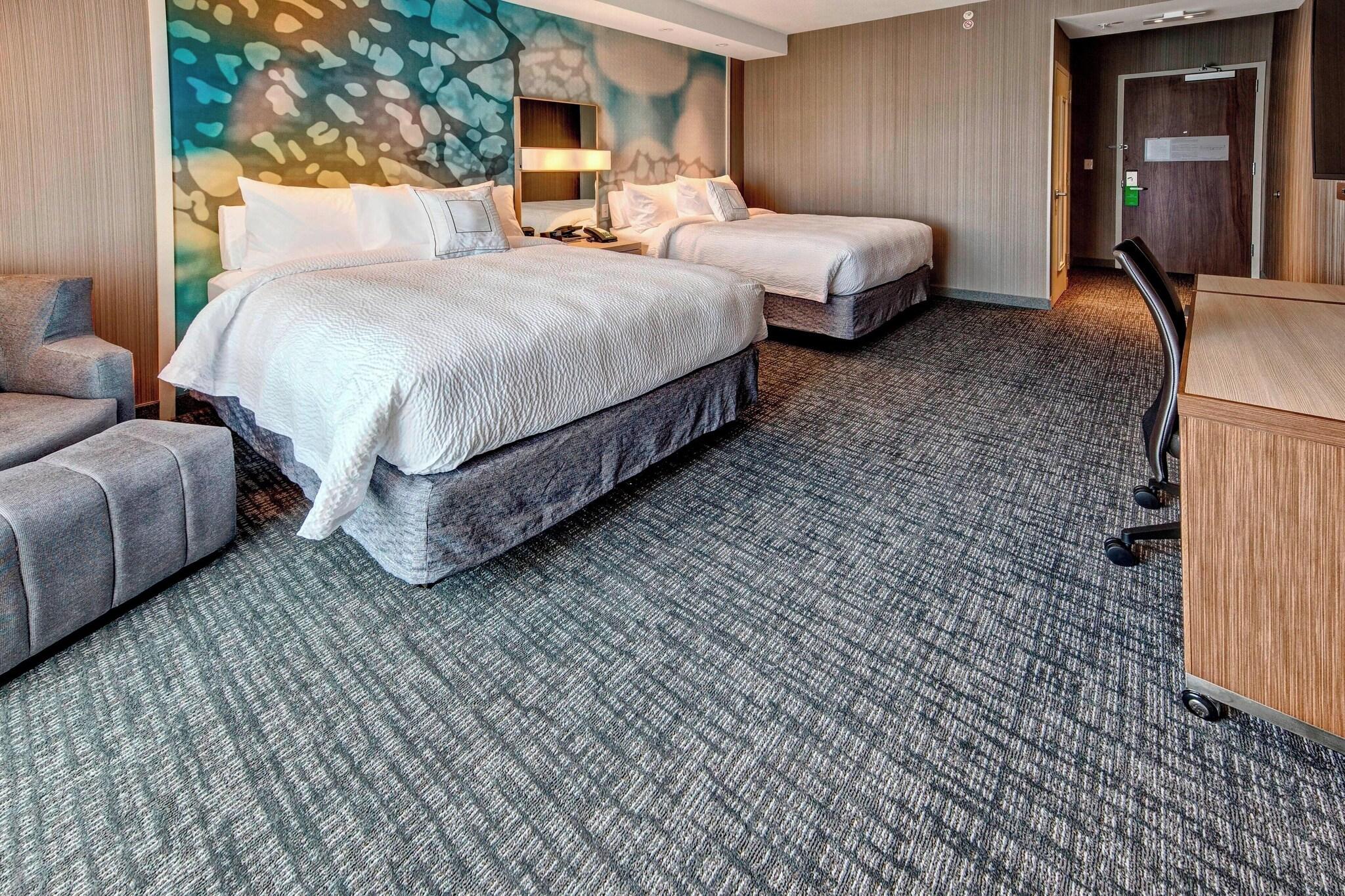 غرفة رباعية لذوي الإعاقة، COURTYARD WESTBURY LONG ISLAND 2/4