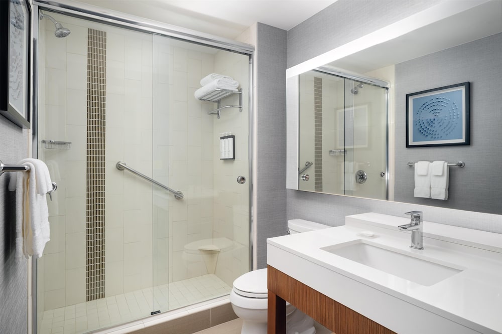 Hyatt Place Canton 59/62