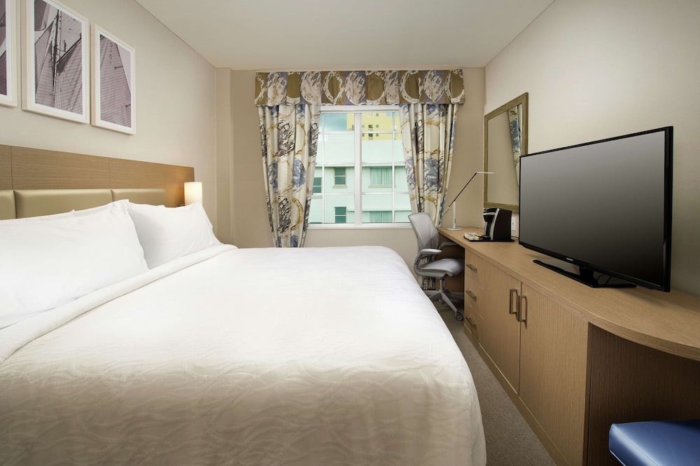 Hilton Garden Inn Miami South Beach 17/41