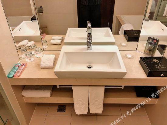 Shenyang Sanlong Spring Hotel 25/26