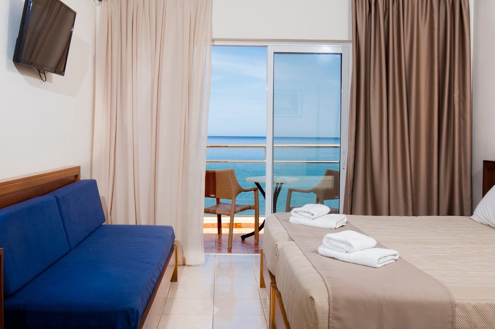 Sunny Bay Hotel 19/67