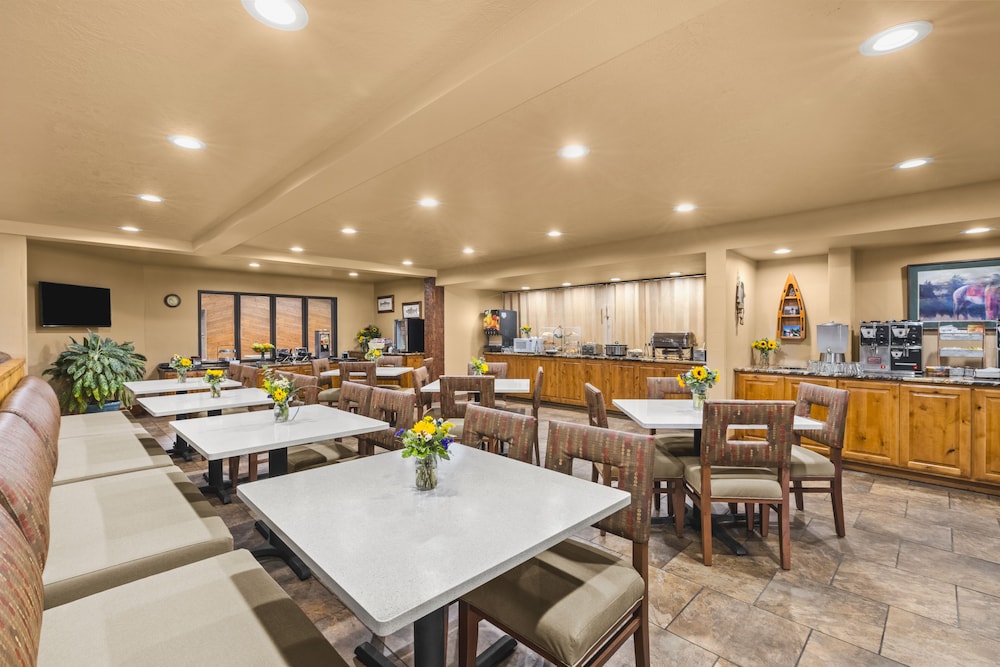 Bitterroot River Inn & Conference Center 41/56