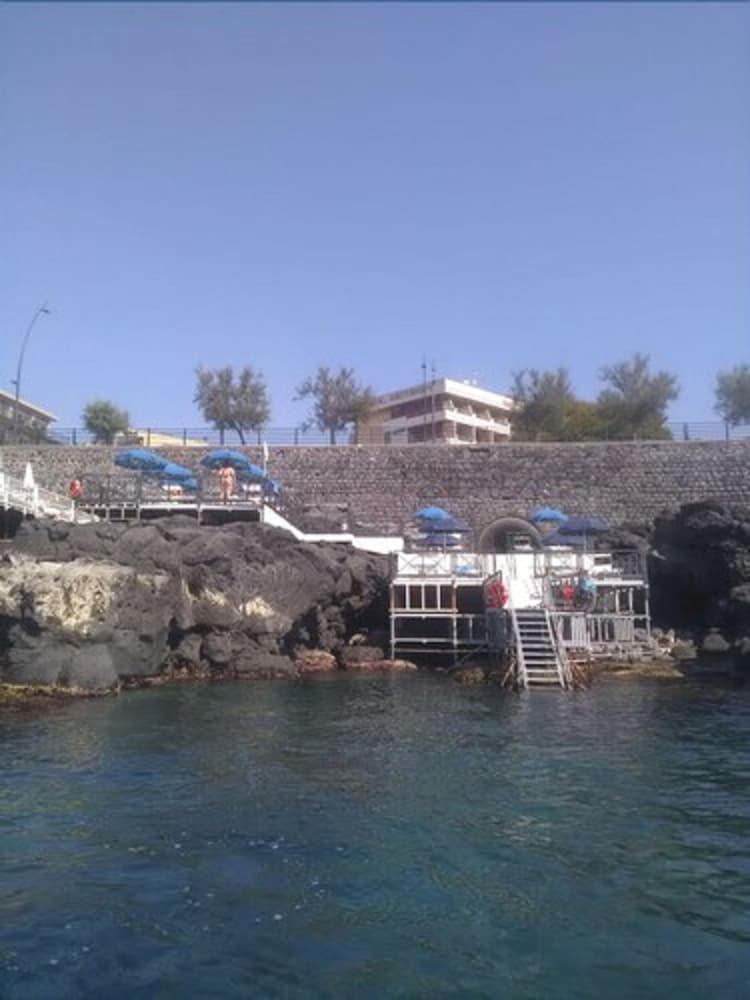 Hotel Nettuno 51/60