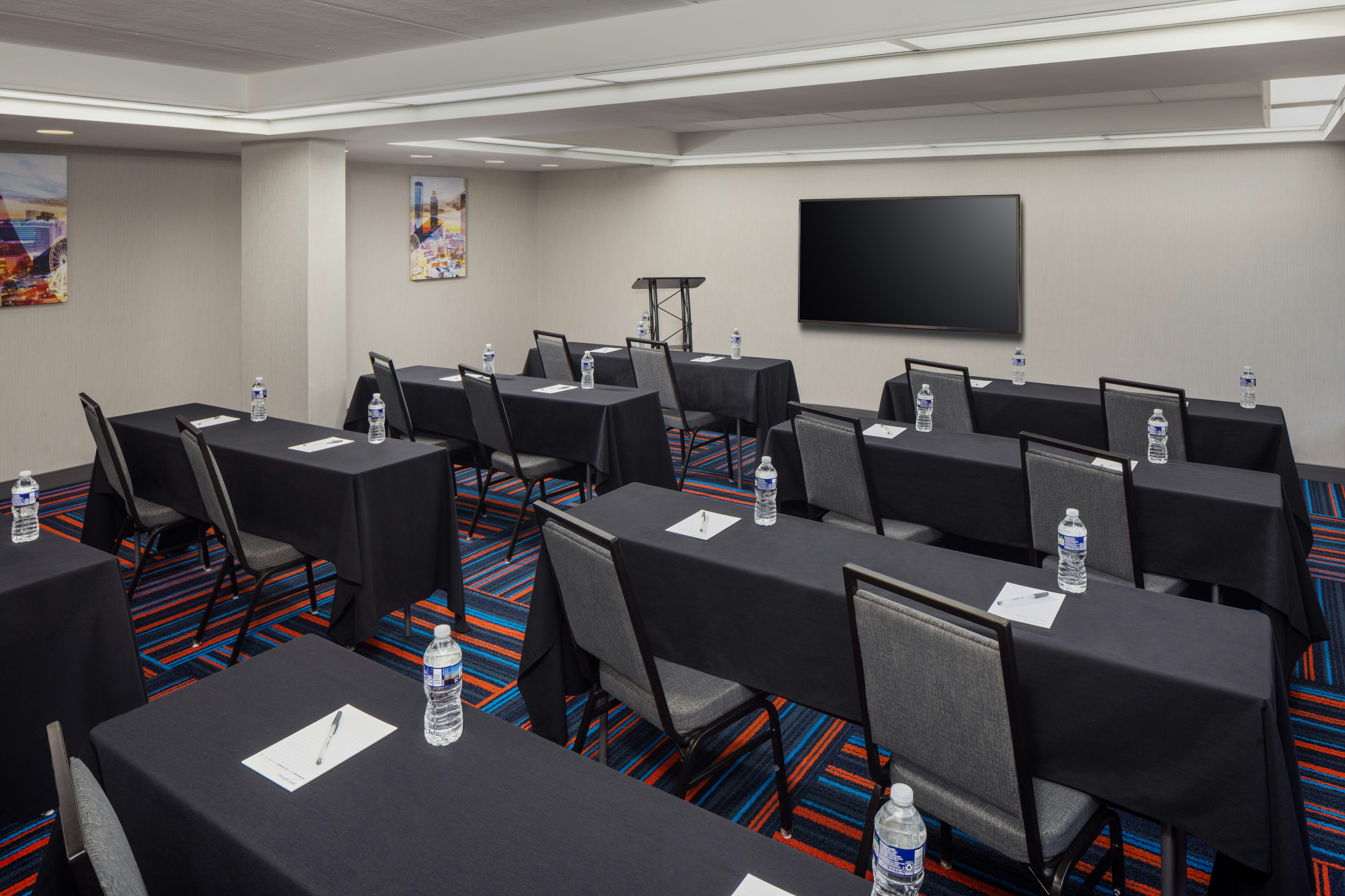 Hampton Inn Atlanta-Northlake 33/43