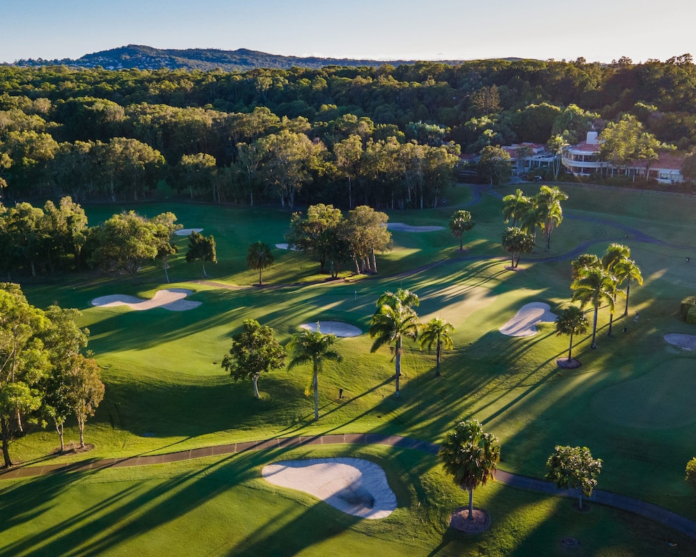 Noosa Springs Golf Resort Spa 62/65