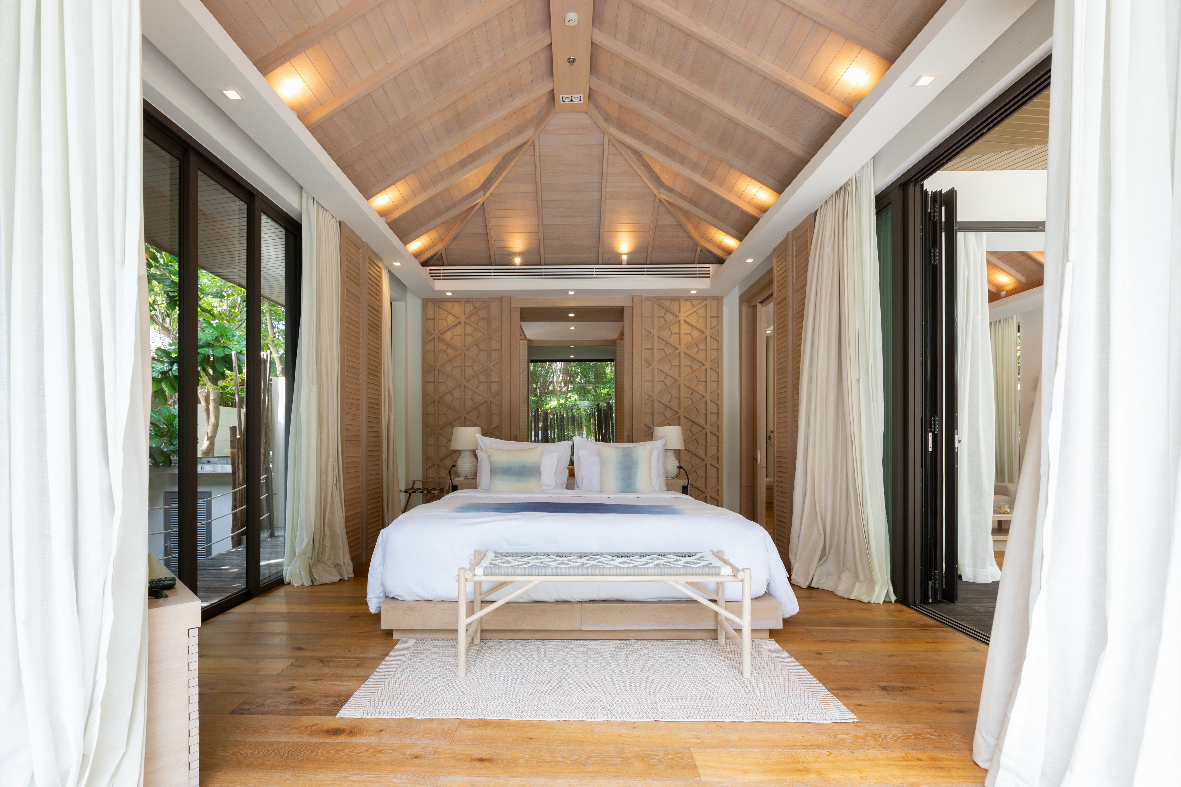 Villa, Beach Front