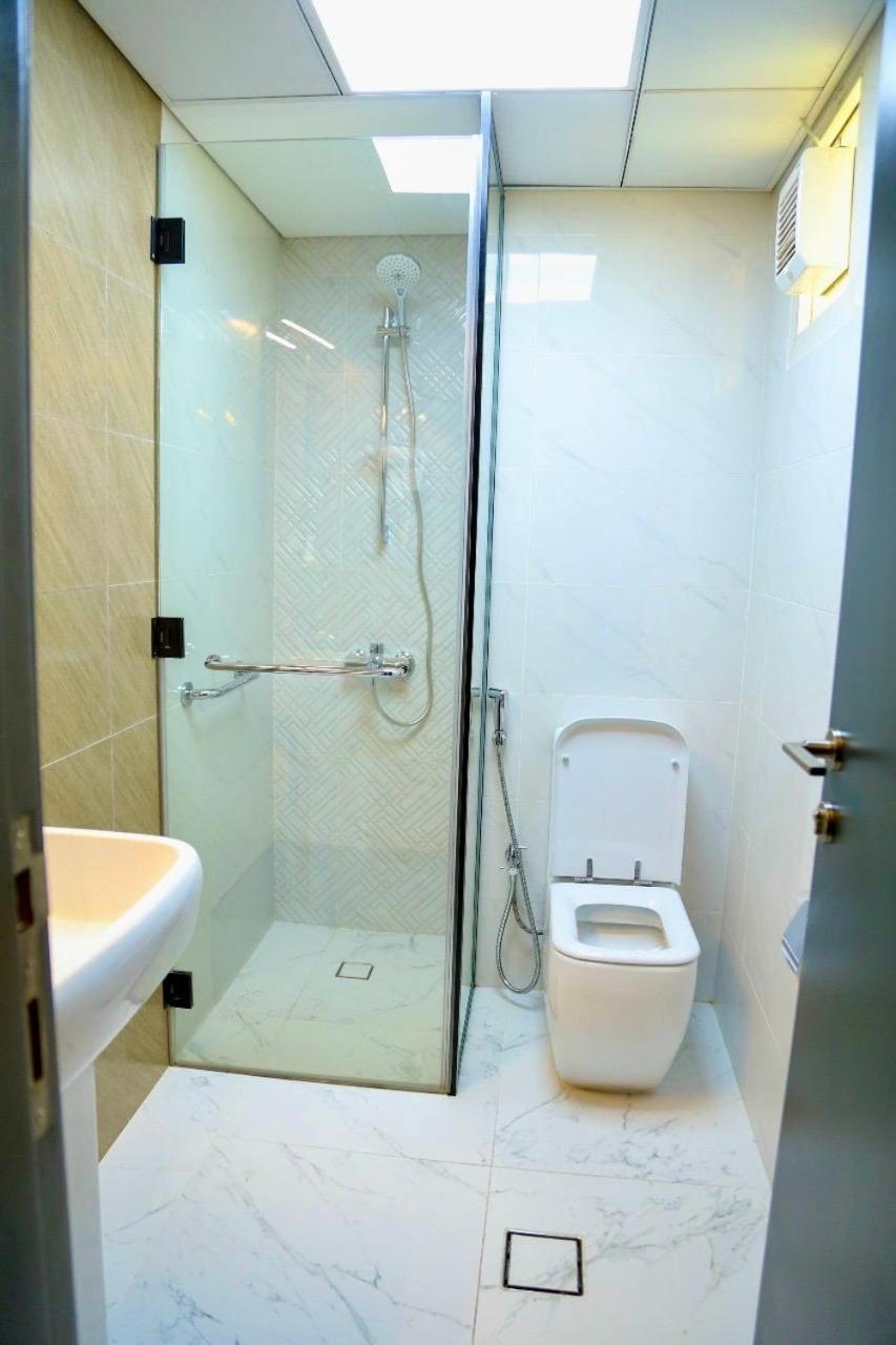 Al Sharq Hotel 35/36