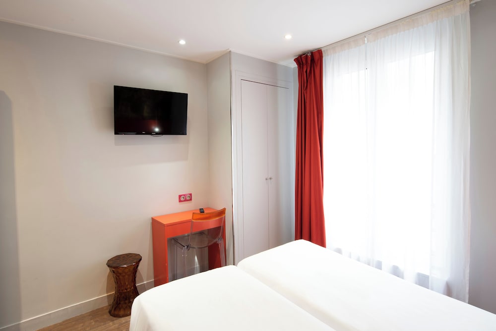 Hotel les Jardins de Montmartre 23/66