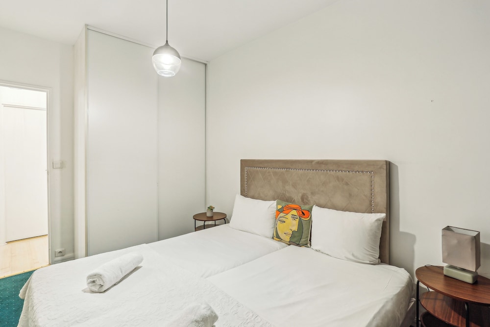 RESIDENCE AURMAT 22/69