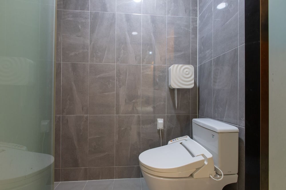 Pentastar Hotel 26/30