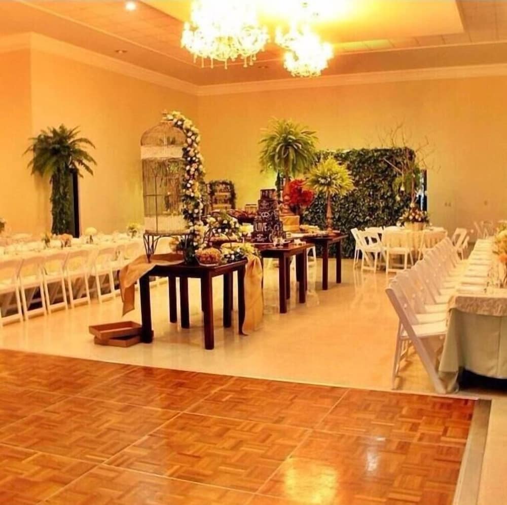 Hotel Plaza 27/42