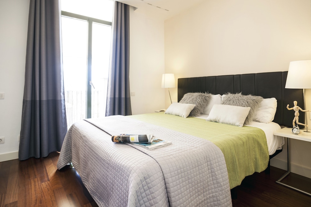 APARTMENTS BARCELONA BAS PASEO DE GRACIA 14/47