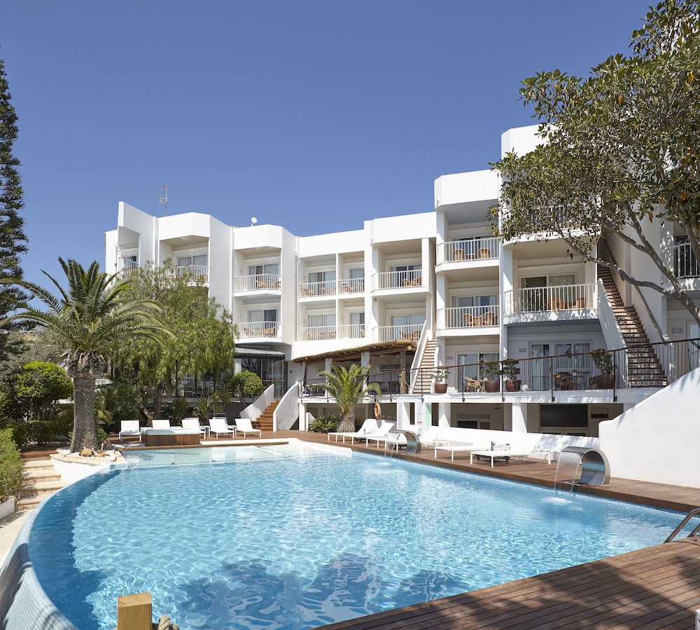 Apartamentos Castavi 3/63