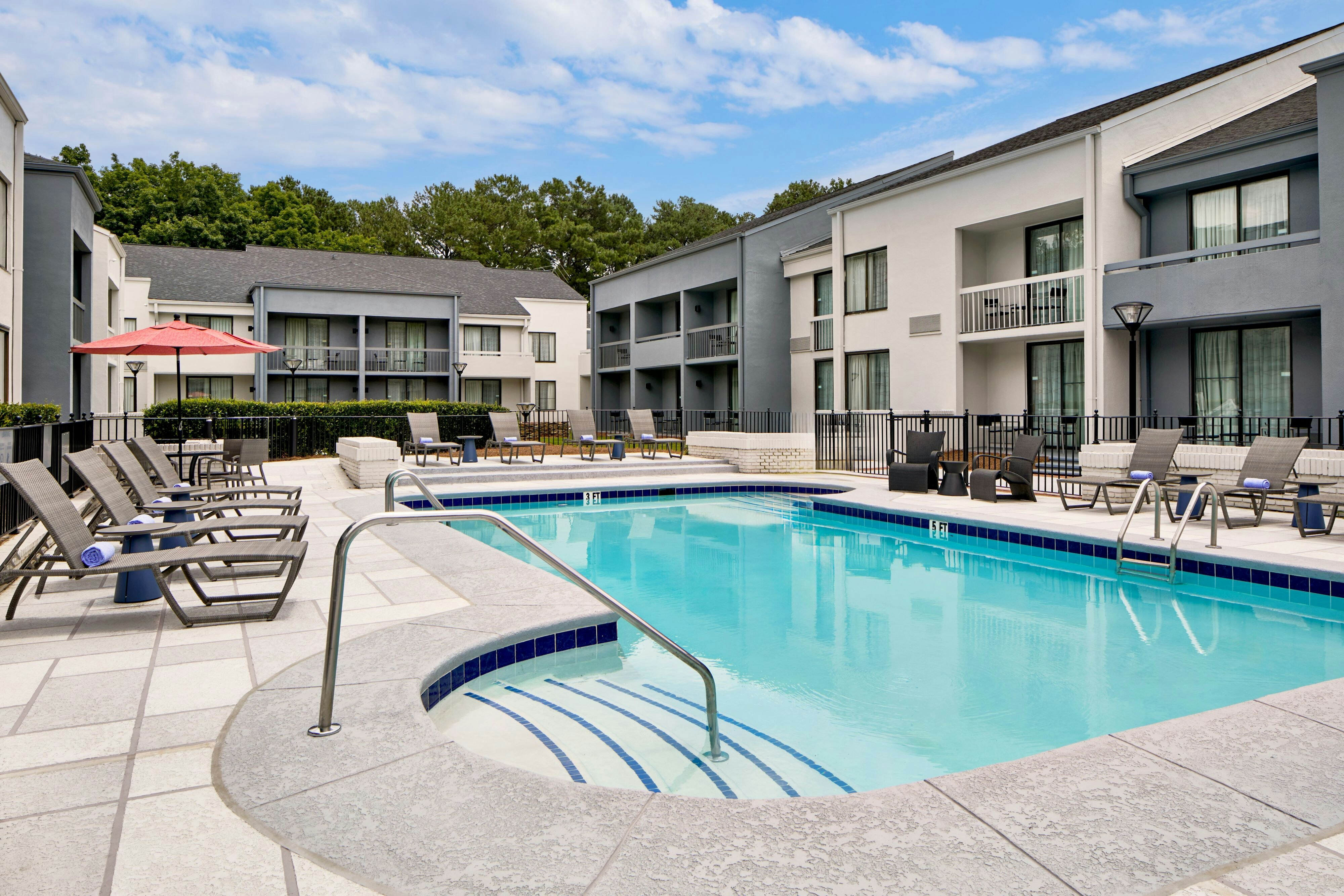 Courtyard Atlanta Windy Hill Ballpark 45/46