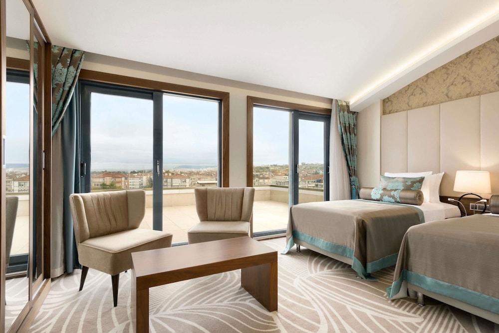 Ramada by Wyndham Yalova 28/53