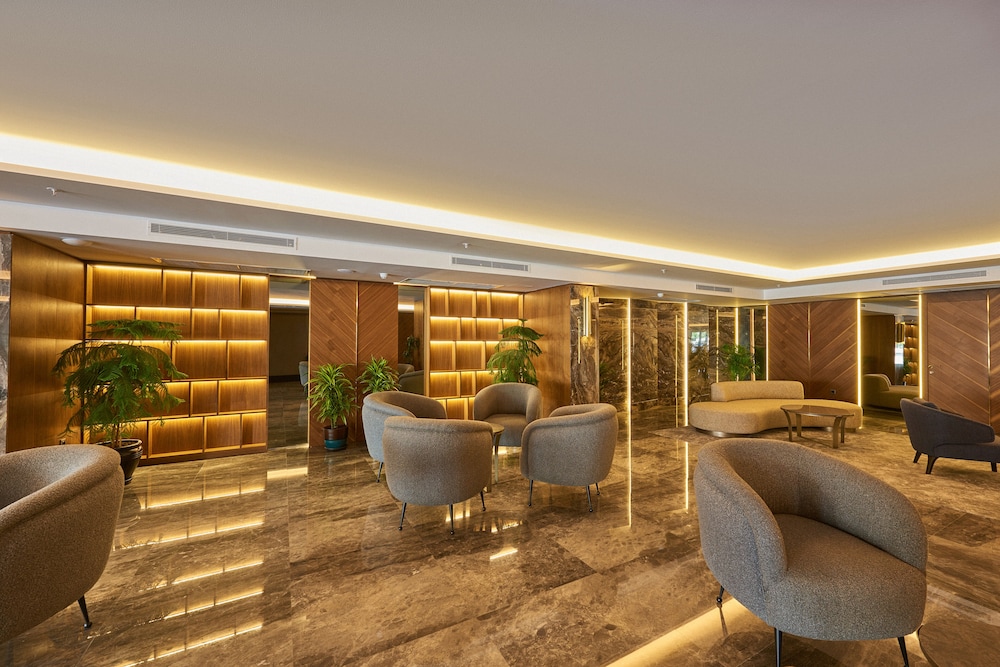 Grand Hotel Gulsoy 39/64