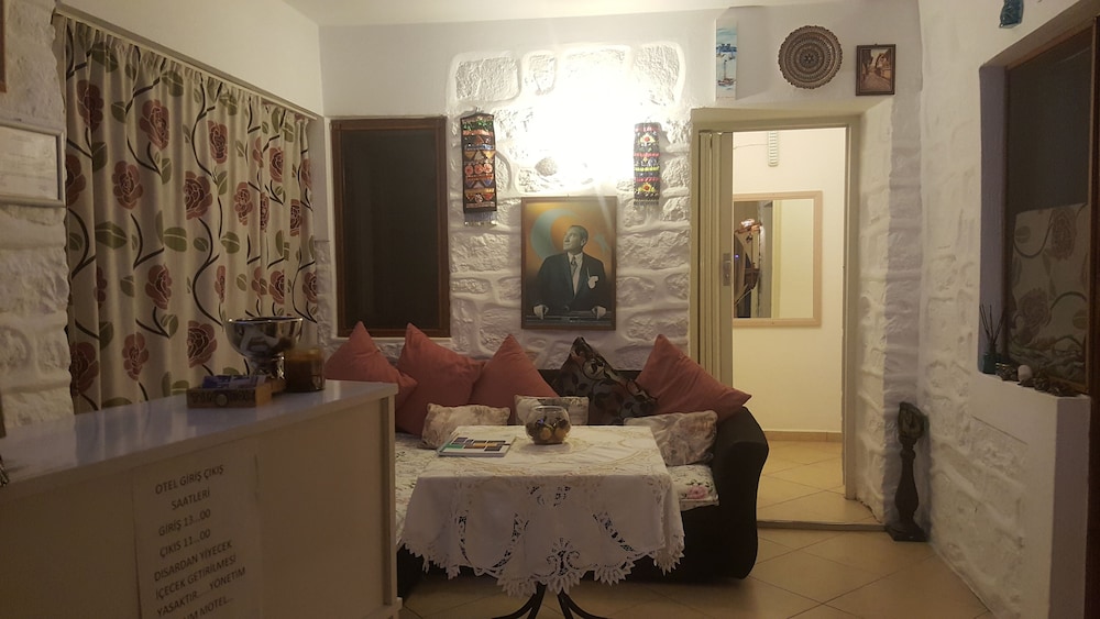 Bodrum Motel 40/54