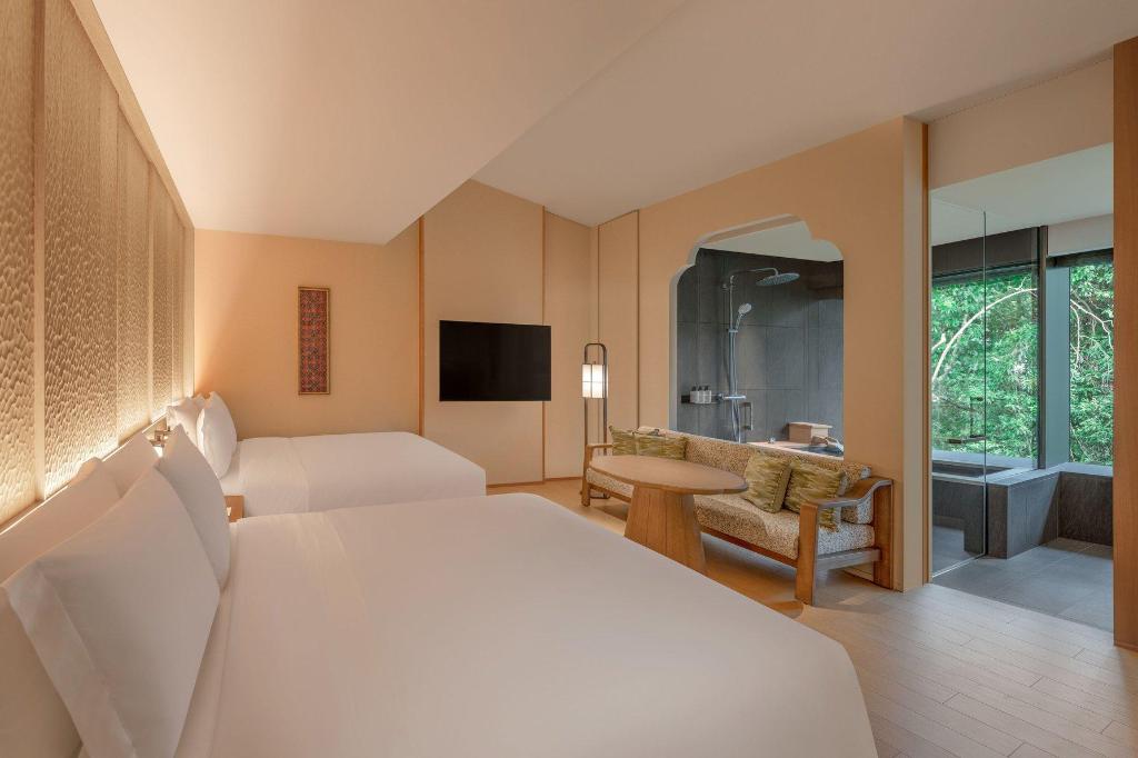 Onsen, Guest Room, Deluxe, Twin Beds, Garden View