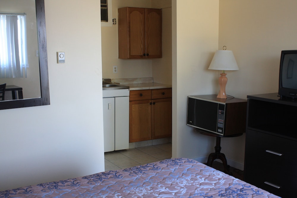 Grand Motel Saint Hubert 4/33