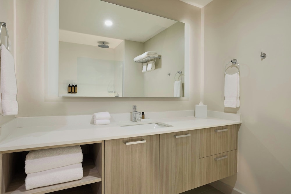 Casa Costera, Isla Verde Beach, Apartments by Marriott Bonvoy 44/46