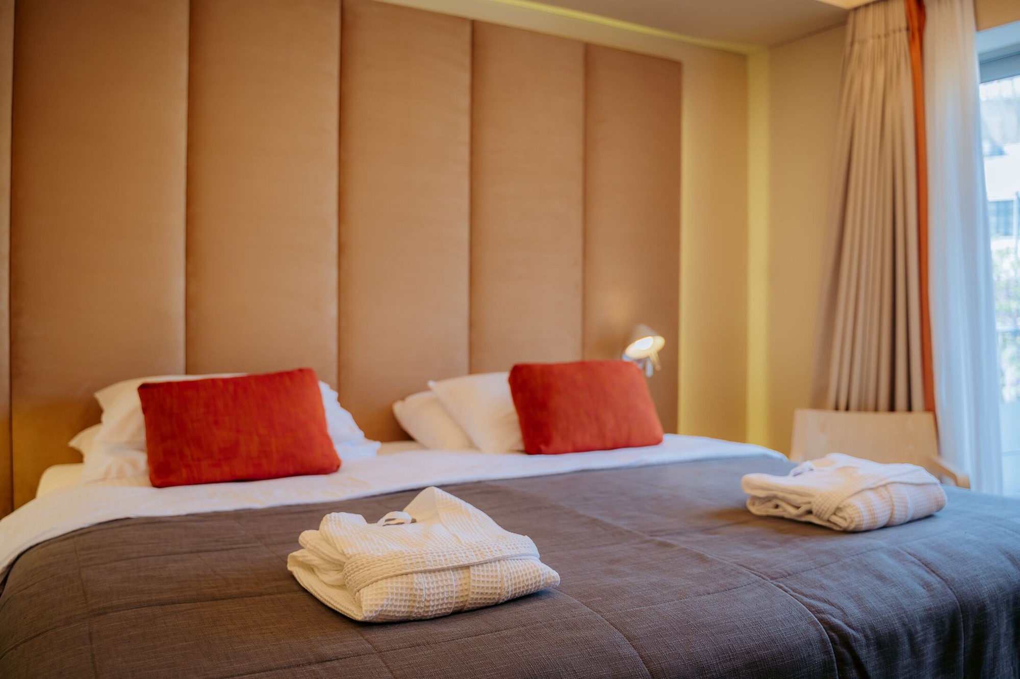 SUPERIOR, DOUBLE OR TWIN BED, ACROPOLIS VIEW