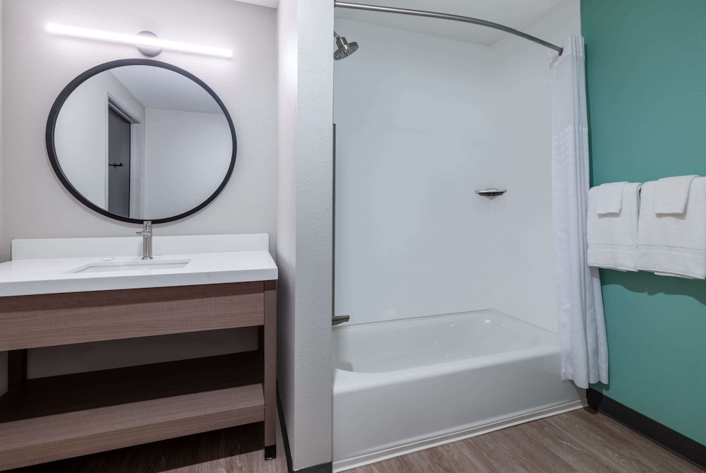 ECHO Suites Extended Stay by Wyndham Nashville/ Gallatin 69/69
