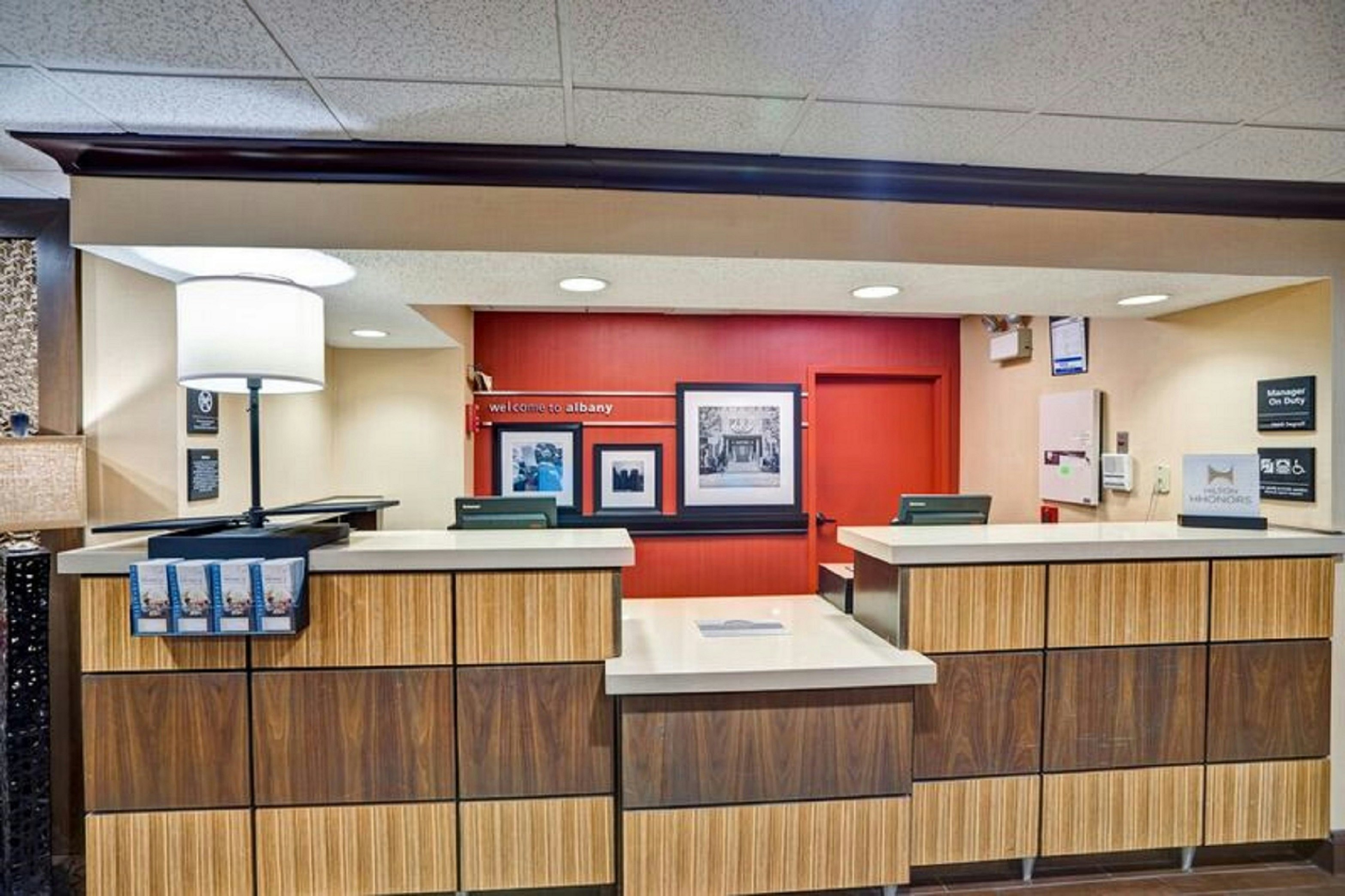 Hampton Inn Albany Wolf Road 8/65