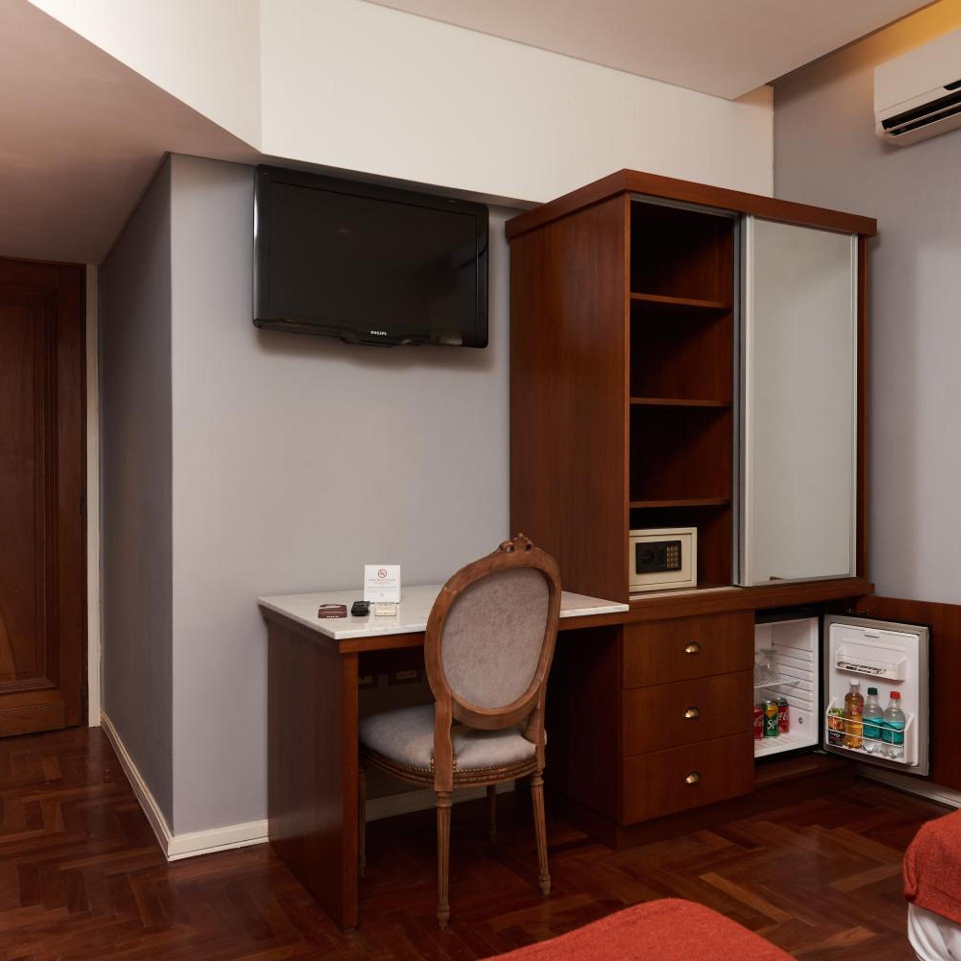 Altos de Guemes Hotel 34/50