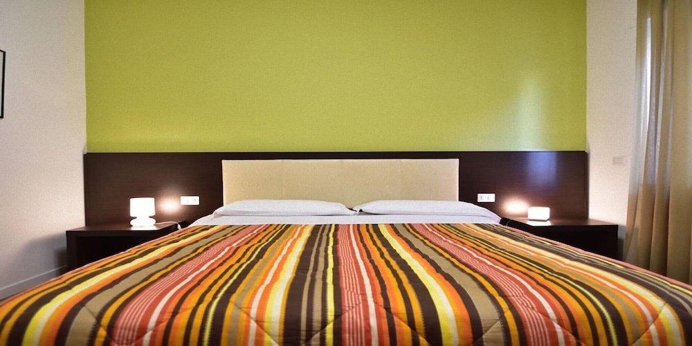 Bed And Breakfast Donna Eleonora 2/30