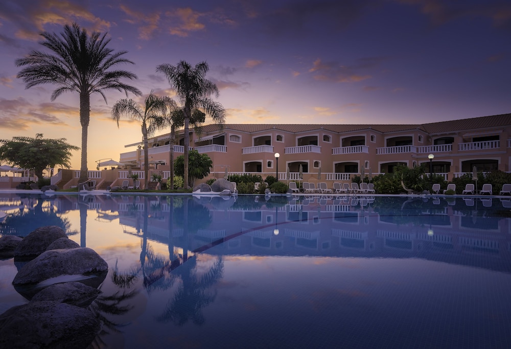 Sol Sun Beach Apartments 57/60
