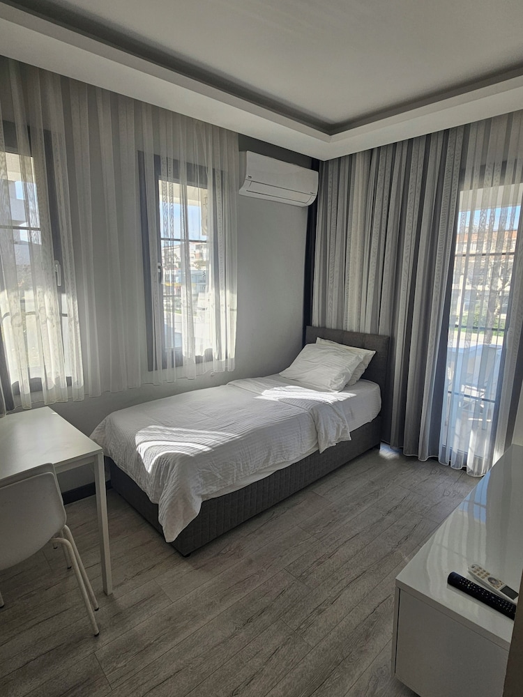 Cicek Apart Hotel 20/49