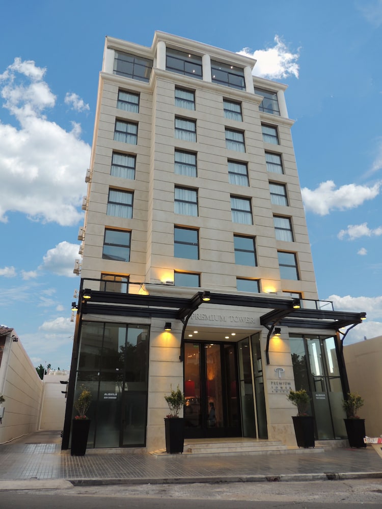 Premium Tower Suites San Luis 7/60