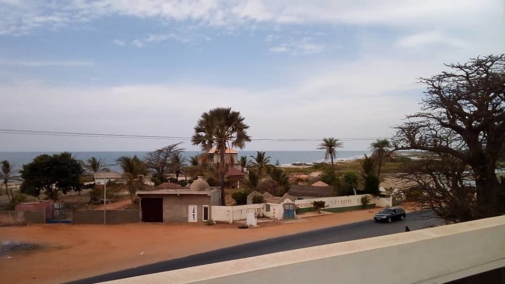 BAYINN HOTEL 17/26