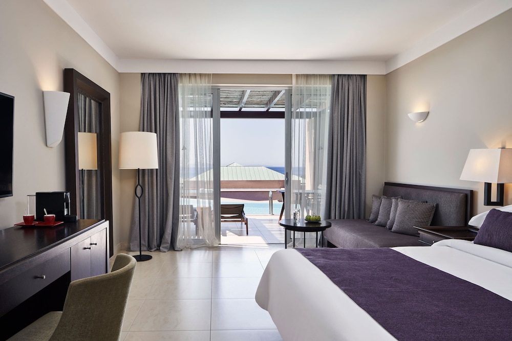 SWIM UP, DOUBLE OR TWIN BED, SEA VIEW