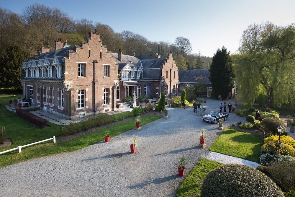 Domaine de Joinville Spa 46/50