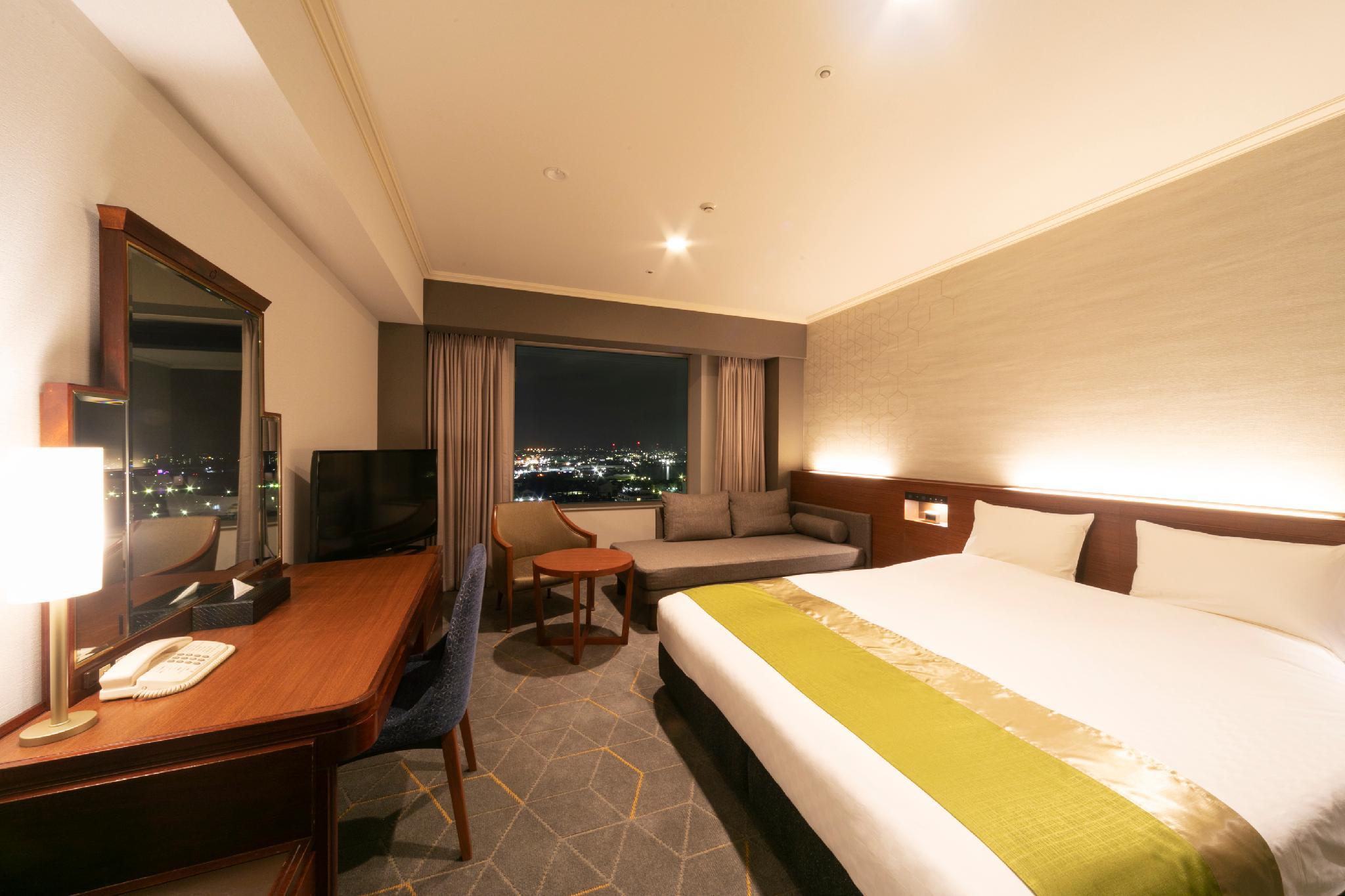 Standard, Queen Bed, Superior Floor