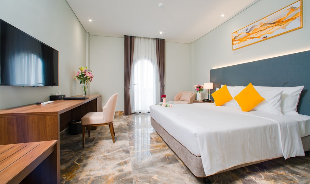 Phu Thang Grand Hotel 7/50