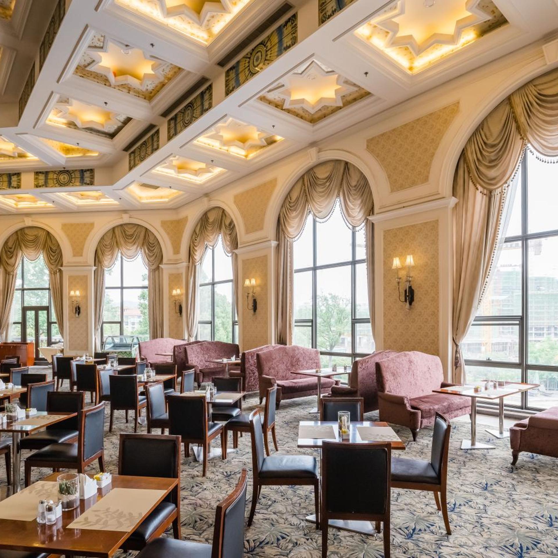 S&N Grand Hotel Chaohu 53/73