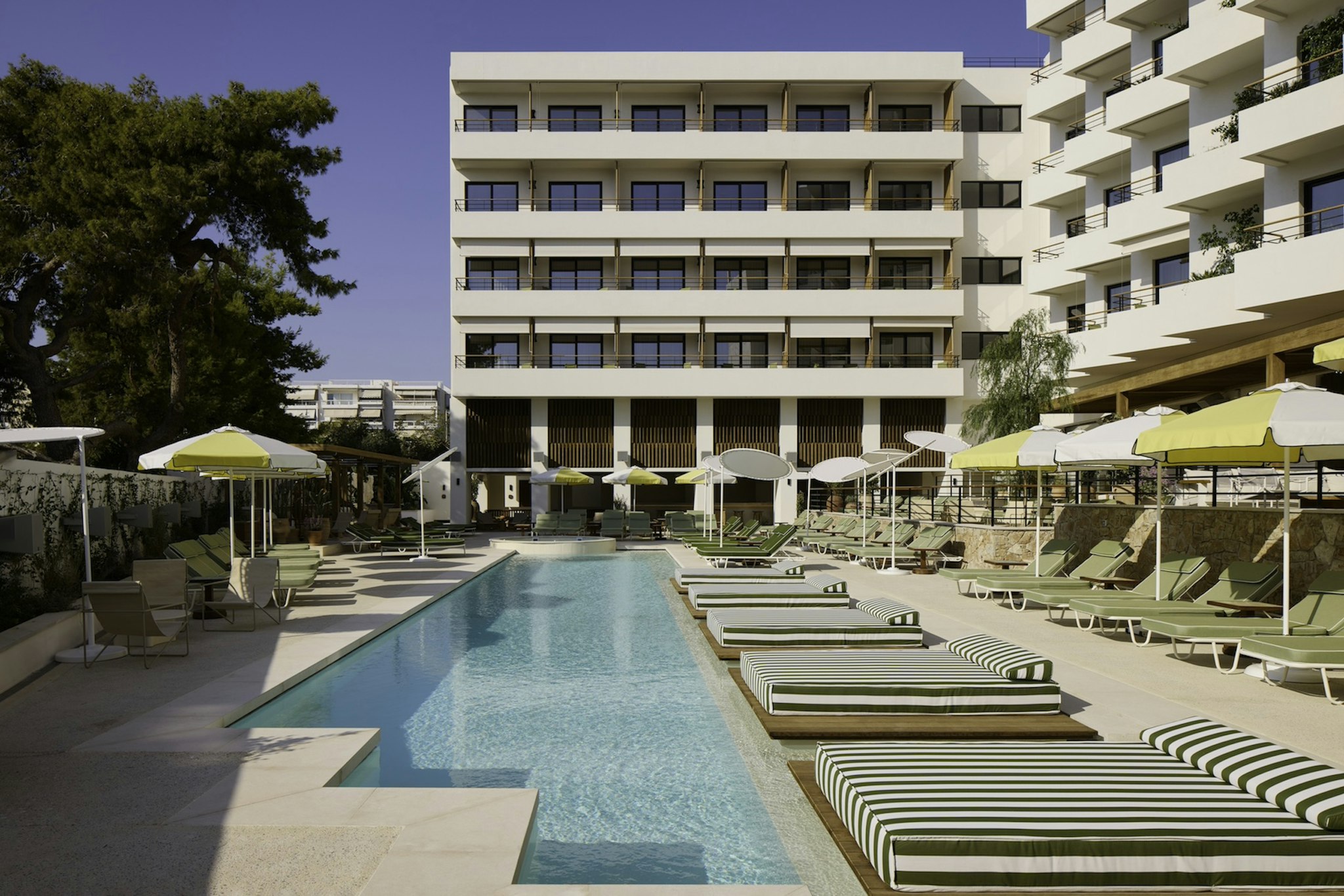 FENIX HOTEL 40/44